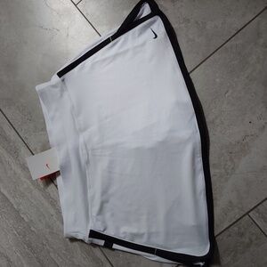 Nike Women’s White Tennis Skort with Black Trim